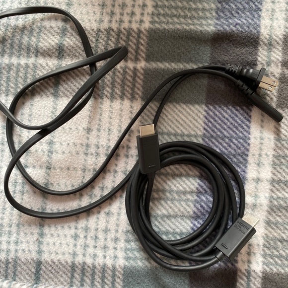 *USED* Xbox series X (FULLY FUNCTIONAL) - Picture 3 of 3